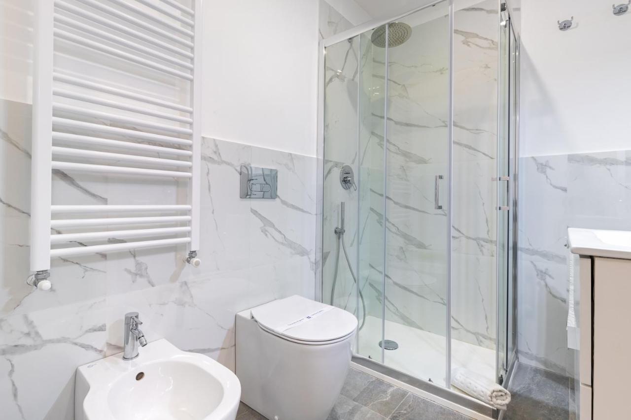 Villa Exclusive Loft Crocetta - Free Private Parking & Wi-Fi - 5 Min To Metro Nizza - Ac à Turin Extérieur photo