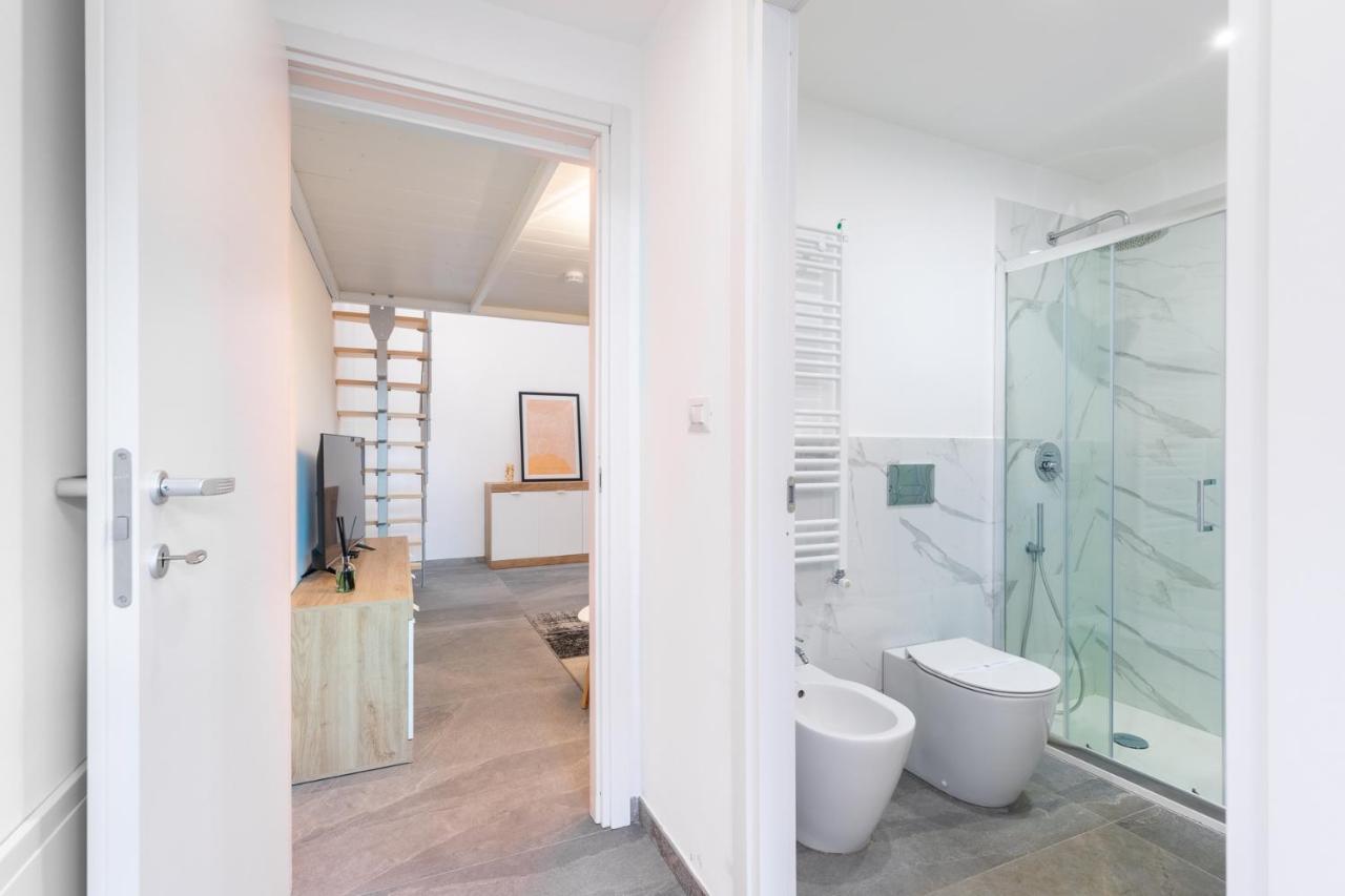 Villa Exclusive Loft Crocetta - Free Private Parking & Wi-Fi - 5 Min To Metro Nizza - Ac à Turin Extérieur photo